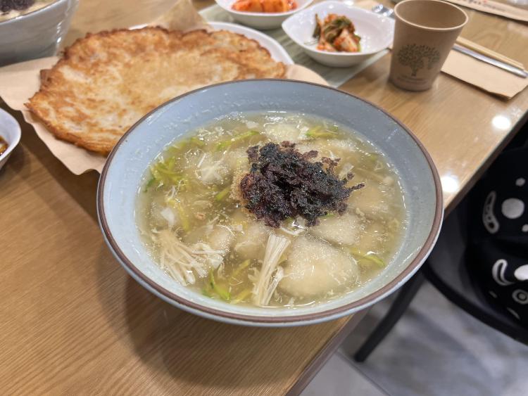 신토불이 감자옹심이