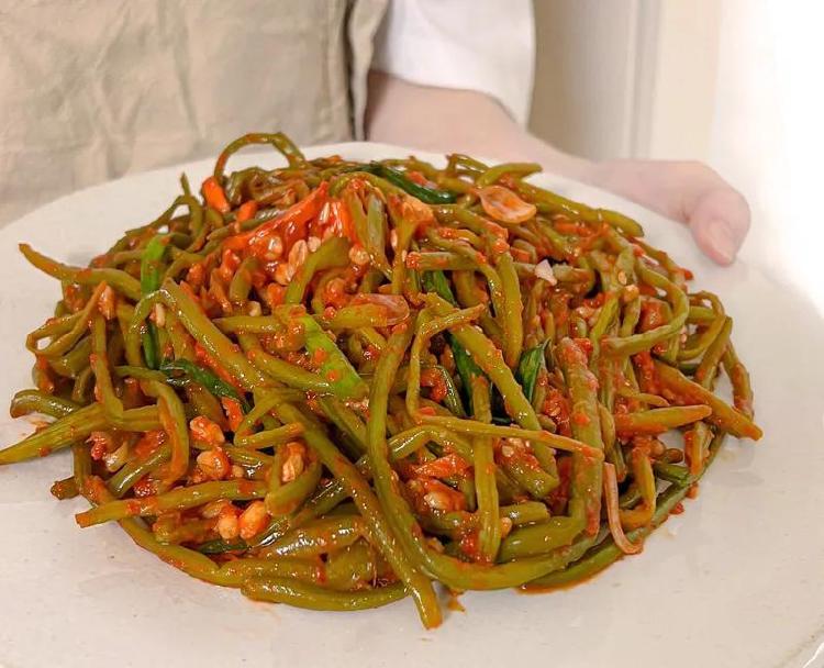 고구마순김치 양념, 이 조합이 진짜였어? 아삭함+달콤함의 비밀 공개!