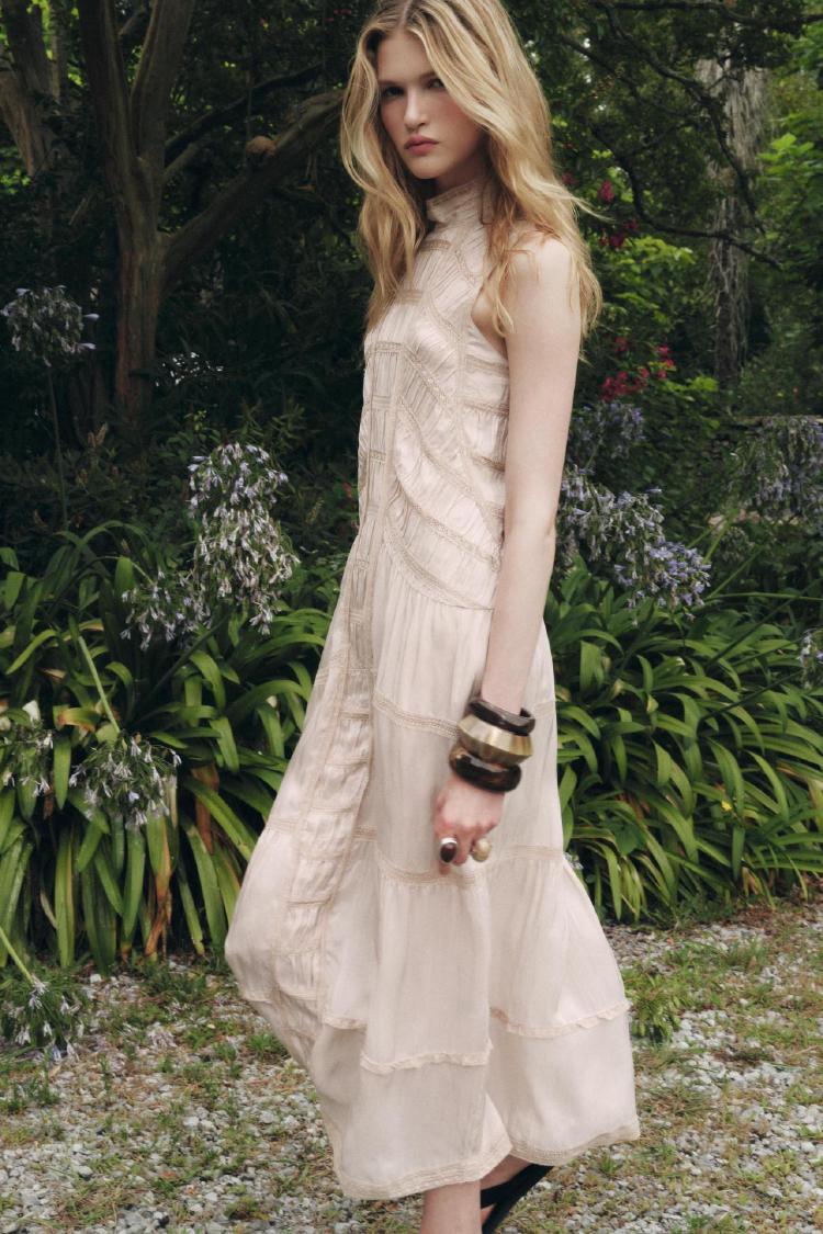 봄 원피스 브랜드, 업사이즈 없인 후회하는 자라의 함정?